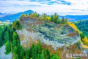 FOTO, VIDEO. Detunata Goală, orga de piatră a Apusenilor. Spectacolul stâncos al muntelui format din coloane uriaşe de bazalt