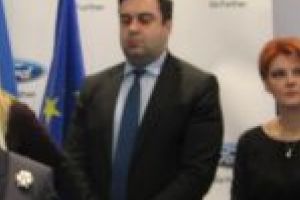 Premierul Viorica Dăncilă: Încurajez cât mai mulţi români din diaspora să se întoarcă acasă sau să dezvolte afaceri în ţară