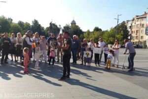 Miting de constientizare a populatiei, in centrul Craiovei