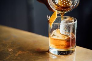 Cidrul, whiskey-ul, scotch-ul – Bătrânele invenţii care încing minţile
