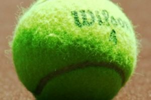 Tenis: Andreea Mitu şi Dan Alexandru Tomescu, noii campioni naţionali la simplu