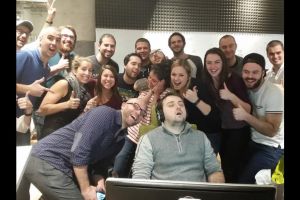 Cum a ajuns virală o imagine cu un botoşănean dormind la muncă