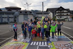 „Surpriză” şi „Amendă”, modalitatea inedită prin care poliţiştii au ...