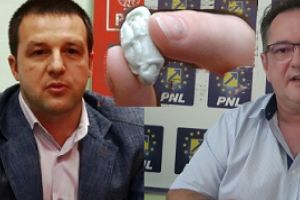 Molfait ostentativ de guma in timpul sedintei CLM Braila, de astazi / Guma jos si mana sus!