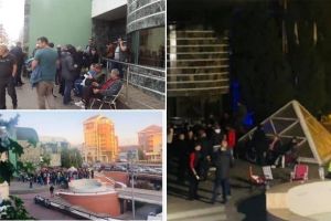 FOTO. “Tabăra urbană” de la Alba Iulia: Zeci de persoane aşteaptă zilnic în faţa primăriei, înarmaţi cu scaune pliante, paturi mobile, saci de dormit sau corturi improvizat, să prindă un loc de parcare