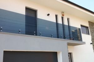 Primer Electro – sticlă de calitate pentru locuinţe moderne