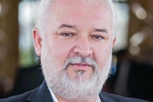 Trei liberali măsuraţi în sondaje. Oare şi valoarea?!