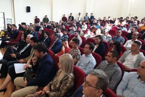 Universitatea „Valahia” din Târgovişte şi-a deschis porţile pentru aproximativ 8000 de studenţi