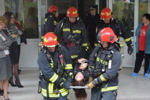 FOTO: Exerciţiu ISU, la Colegiul Pedagogic