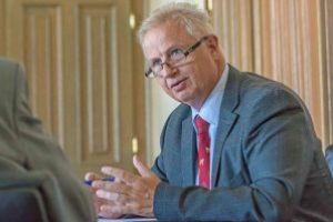 Comisarul-desemnat al Ungariei respins de Comisia JURI a PE anunţă că va apela la justiţie pentru a i se face dreptate