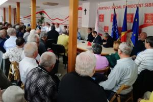 Vârstnicii sibieni sărbătoriţi la PSD Sibiu