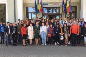 FOTO! Proiect european la Colegiul Naţional ”Mihai Eminescu” Botoşani, cu participanţi din patru ţări