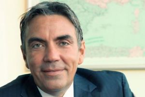 Anastasiu, catre patronii germani din Romania: Pregatiti-va, cota unica va fi anulata si 400.000 de bugetari vor fi dati afara