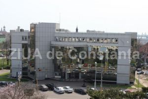 Liceu din judetul Constanta, dat in judecata pentru hartuire morala si neplata concediilor