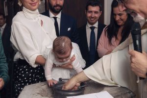 CATRINEL MARLON ȘI-A BOTEZAT FIICA! IMAGINI EXCLUSIVE DE LA CEREMONIE!