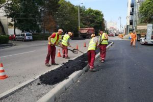 Constanta: Mai multe trotoare sunt reabilitate. Unde se desfasoara lucrarile (galerie foto) 