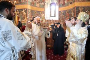 ÎPS Teodosie, Arhiepiscopul Tomisului: „Stavrofora Irina Pântescu, întâia stareţă a ...