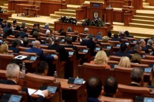 Motiunea de cenzura: Plenul reunit astazi in sedinta comuna a respins ordinea de zi