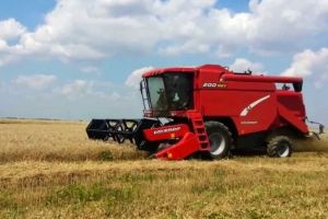 Și-a zdrobit piciorul în maşina de treierat – Sibianul e în mâinile medicilor