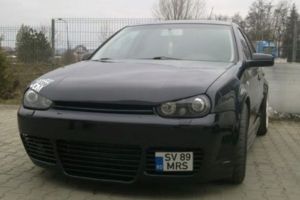 Maşina furată a unui sucevean a fost văzută în Harghita. Proprietarul oferă recompensă pentru orice informaţie sigură