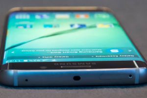 Samsung renunta la fabricarea de smartphone-uri in China