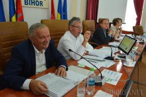 Desfiinţare cu salvare: Șefii CJ plănuiesc o nouă modificare a organigramei, tot „cu dedicaţie”