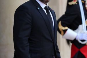 Premierul Libanului i-a dat amantei 16 milioane de dolari, pentru câteva nopţi de amor. Cum arată tânăra, mai mică decât el cu 23 de ani