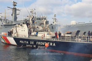 Misiune internationala a politistilor de frontiera, in Marea Egee. Sute de persoane salvate (galerie foto)