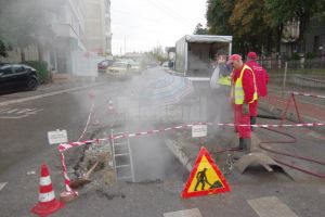 Furnizarea apei calde pe magistrala II de termoficare, reluată de joi dimineaţa