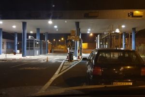 Haos la Vama Moraviţa! Șoferii n-au putut trece graniţa mai bine de 4 ore