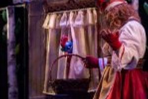 Trei poveşti în primul week-end al lunii octombrie, la Teatrul Colibri!  De luni se dă startul atelierelor de creaţie.