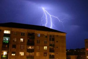ISU Harghita: Trei localităţi au rămas fără energie electrică