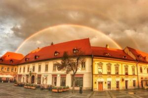 FOTO Imagini spectaculoase la Sibiu – După ploaie, a ieşit curcubeul