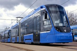 Cinci tramvaie noi vor circula pe ruta 101 şi patru pe 102, la Botoşani