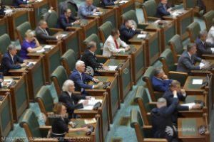 Senat: Ordonanţa privind Codul administrativ, adoptată tacit în Senat