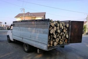 Transport ilegat de lemne, in Cernavoda