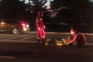 Biciclistul lovit de doua masini la intrare in Tuzla, a fost identificat 