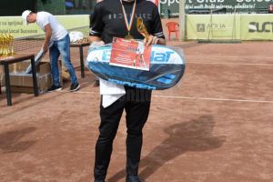 Activitate intensă pe final de sezon la terenurile de la Baza Sportivă Unirea