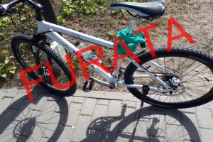 Bicicletă furată din scara blocului, de la etajul doi, în zona Modern