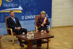 VIDEO FOTO – Iohannis, despre primarul Astrid Fodor: „Se luptă să ţină Sibiul la un nivel foarte sus”