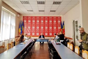 Ioan Mang, pe pilot automat. „Recită” săptămânal declaraţii politice: „Moţiunea nu va trece”