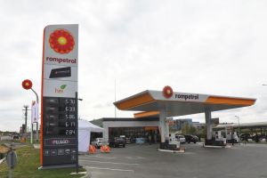 Masinile Garzii Nationale de Mediu vor circula cu carburant produs la Petromidia