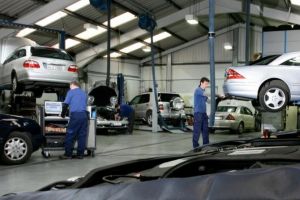 Ziua porţilor deschise în SERVICE-URI Dacia