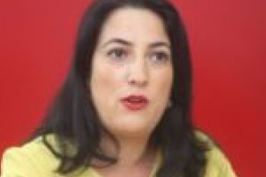 „Viorica Dăncilă a demonstrat o voinţă de fier, de care actualul preşedinte nu e capabil”