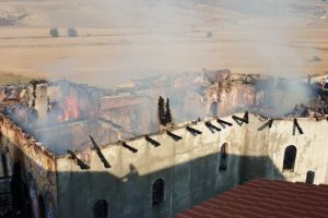 Donatii pentru refacerea manastirii Sfantul Apostol Filip distrusa de flacari