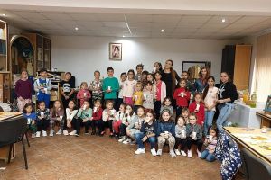 Ziua Internaţională a Persoanelor Vârstnice şi Cerc de pictură la Protopopiatul Urziceni