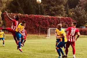 FOTBAL: Trei puncte obţinute de echipele din liga a treia