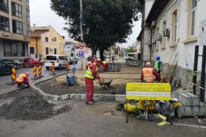 Continua lucrarile de reabilitare stradala in Constanta (galerie foto)