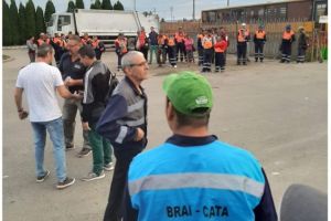 Unul dintre operatorii de salubritate din Braşov, în pericol să piardă licenţa