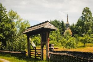 Satul românesc, spaţiu de cultură şi permanenţă